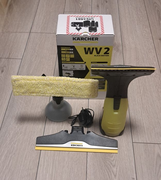 Aspirator Kärcher pentru geamuri