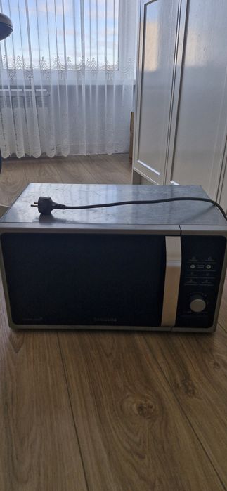 Микроволновая печь