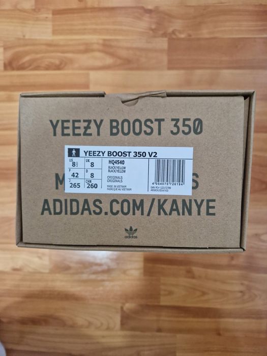 Încălțăminte Adidas original Yeezy