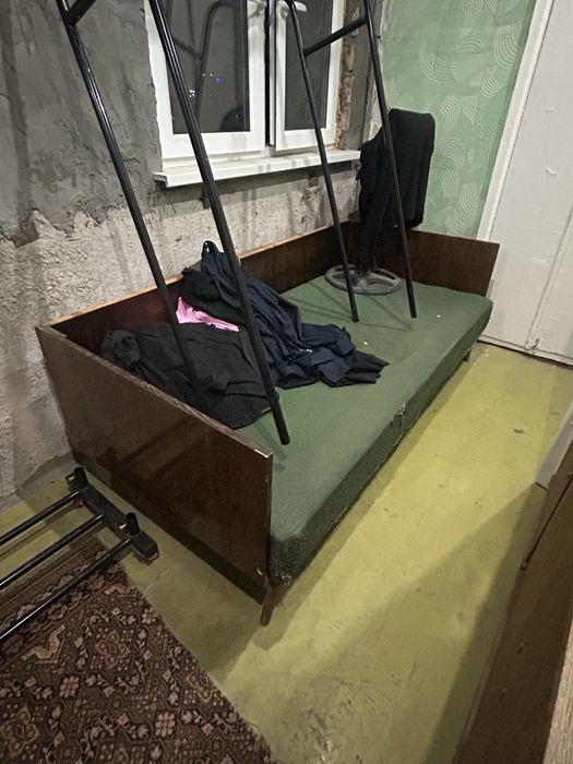 Мебель отдам Даром