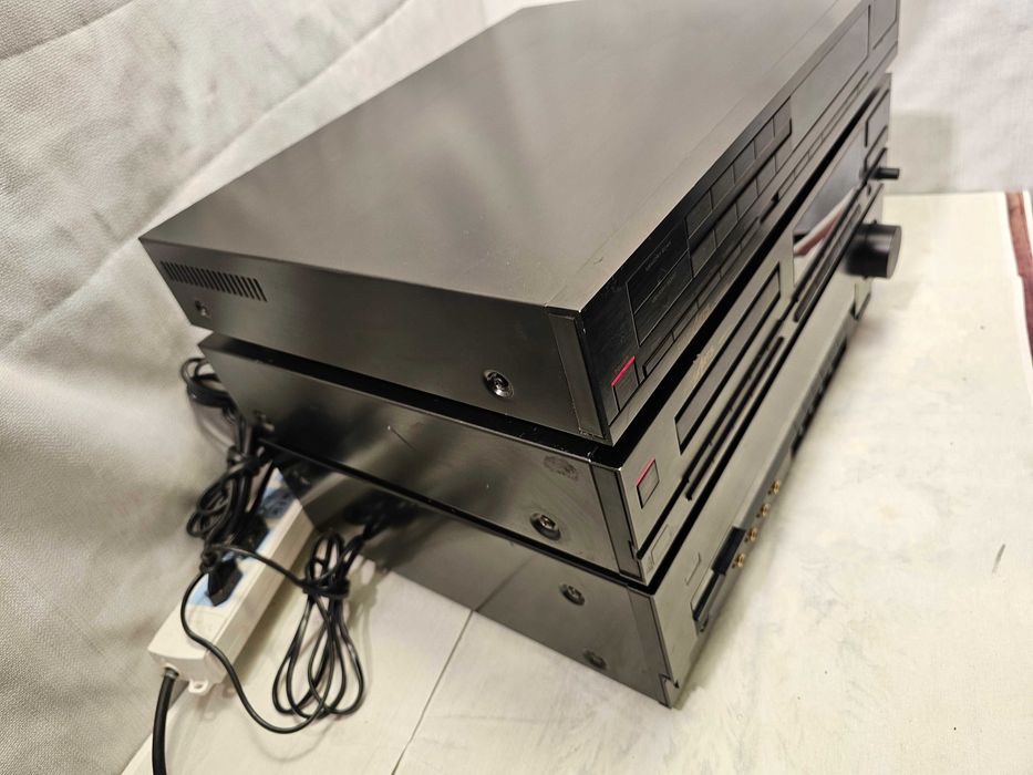 Linie audio Grundig Finearts A-904 CD-905 T907