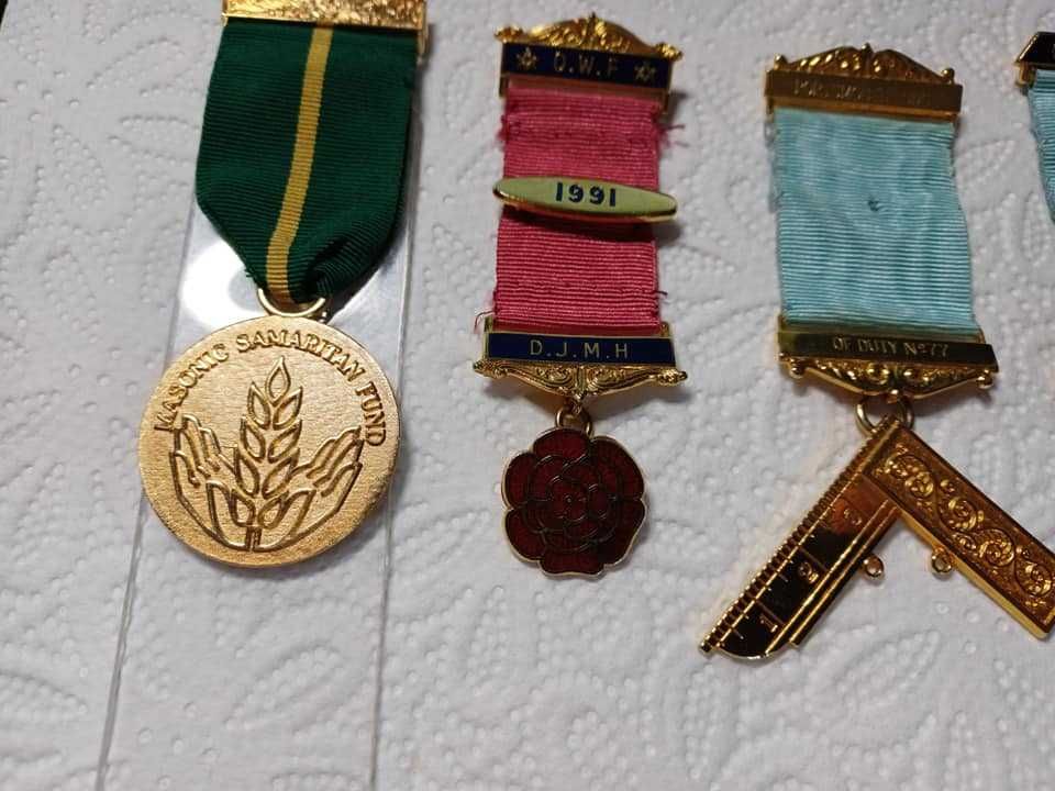 Lot de 4 medalii masonice diferite si rare
