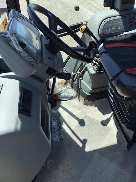 Inchiriere Buldoexcavator Cu Picon Foreza Buldo-excavato De Inchiriat