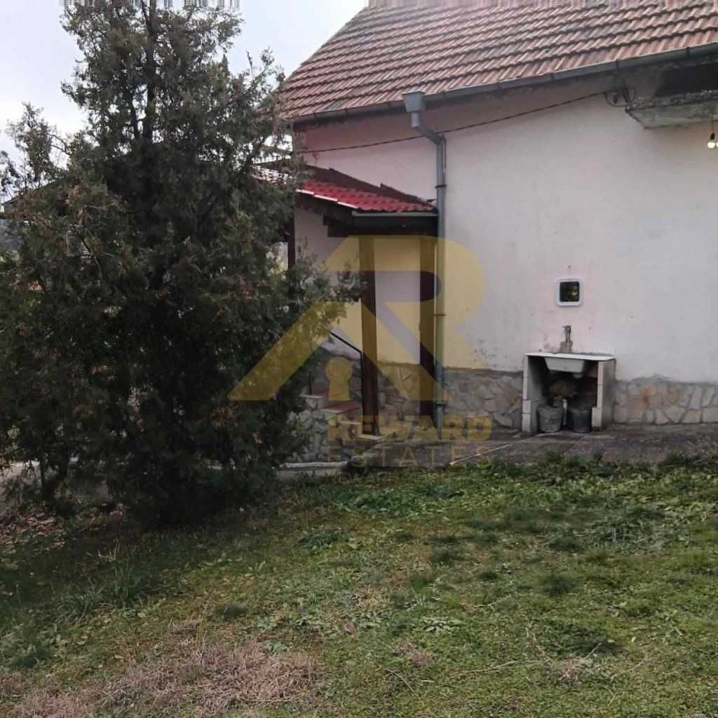 Продава се Къща в Брезник - 50 кв.м за 900 €/кв.м - Снимка #5