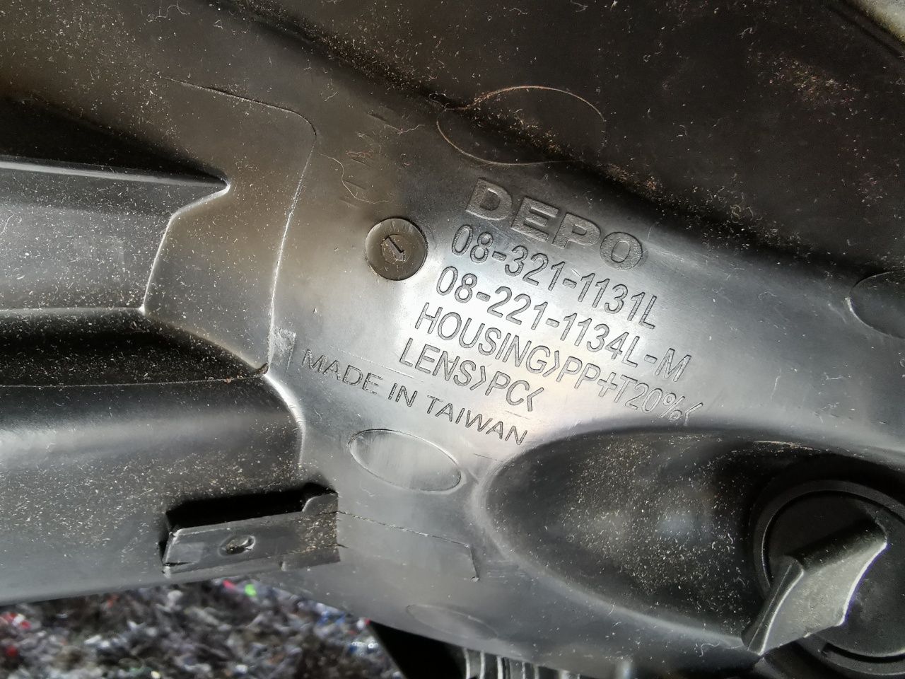 Far faruri stanga dreapta Hyundai tucson 2005-2008 import Germania