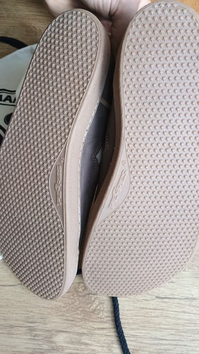 Боси обувки PEGRES нови!!