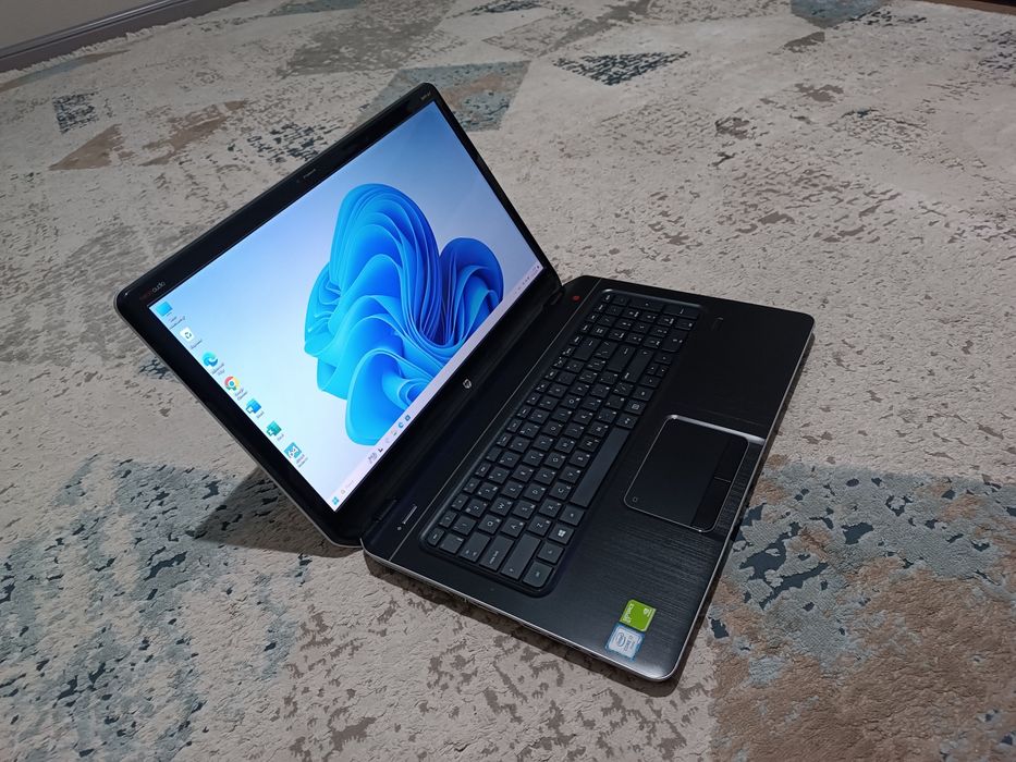 Большой, Мощный core i7 с SSD ноутбук HP