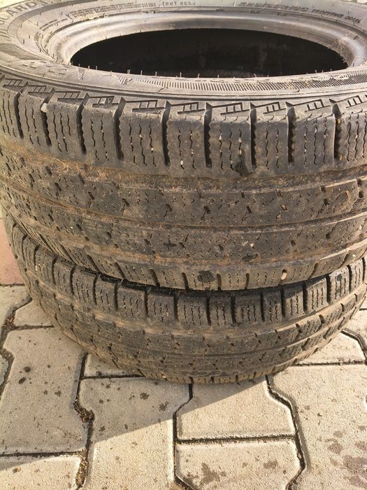 2 cauciucuri 225 65 R16 c iarna Nexen