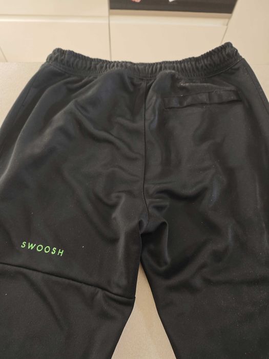 Мъжко долнище Nike, M, като ново