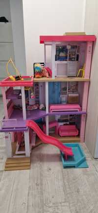 Casuta Barbie Dream House