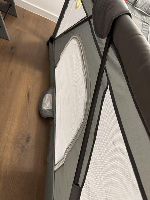 Tarc bebelusi pliabil, ca nou, ingrijit foarte bine