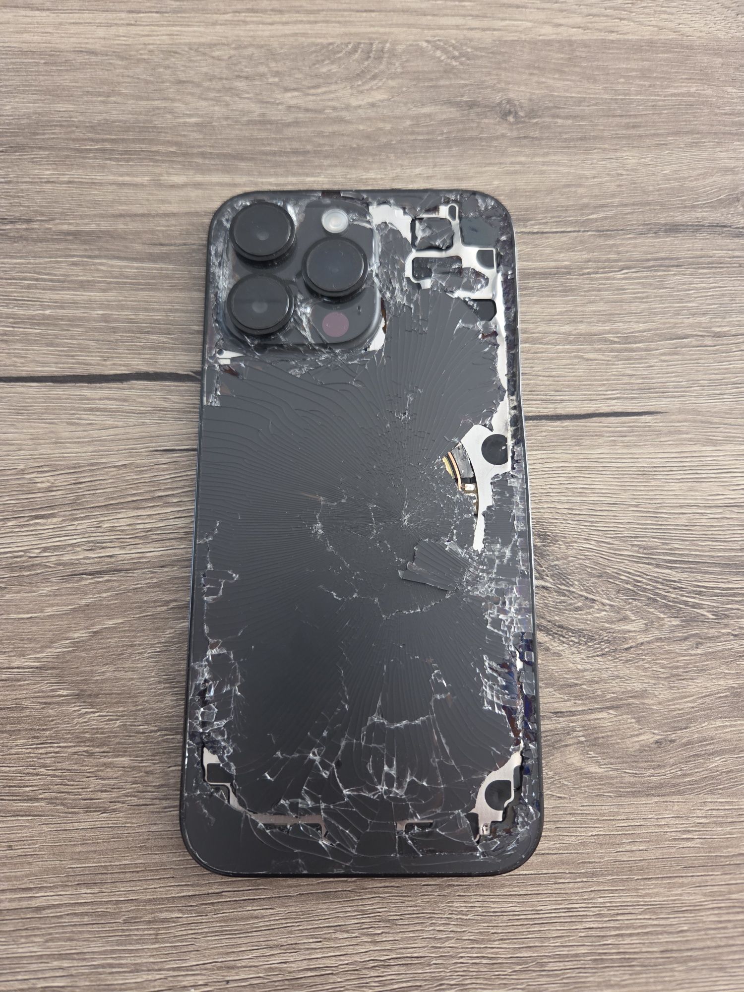 Iphone 14 Pro Max За части