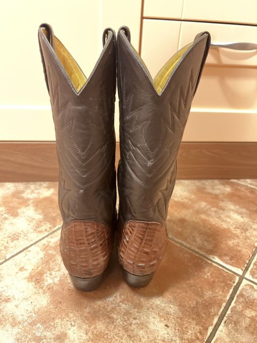 Дамски ботуши от крокодилска кожа