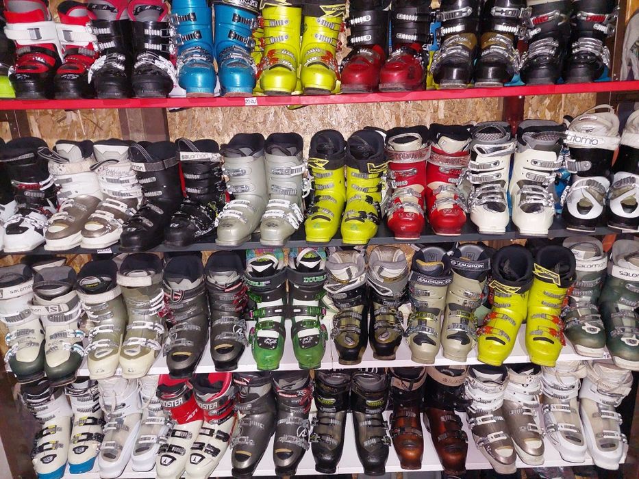 Clăpari copii și adulți