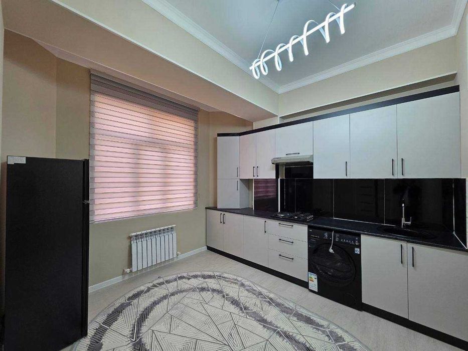 2х комнатная квартира на 4 этаже 52кв/м, в Самарканде