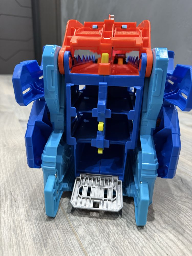 Hotwheels T-Rex Transporter