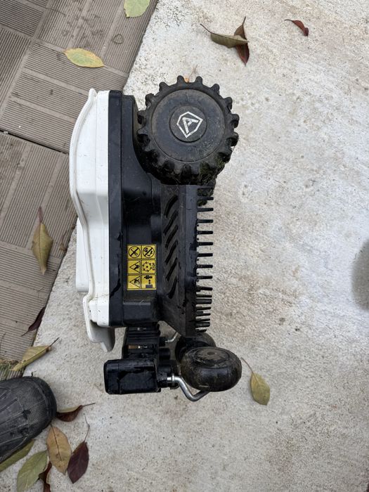 Robot de gazon Ambrogio L20 Elite până la 1000 mp