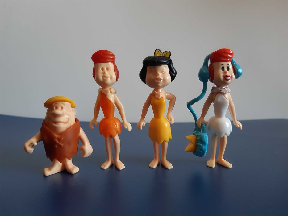 Лот Стари Играчки от Шоколадови Яйца Kinder