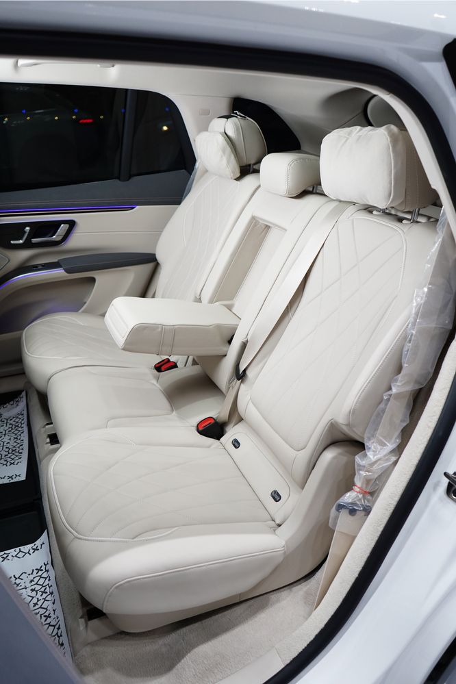 Mercedes Benz EQS580 SUV