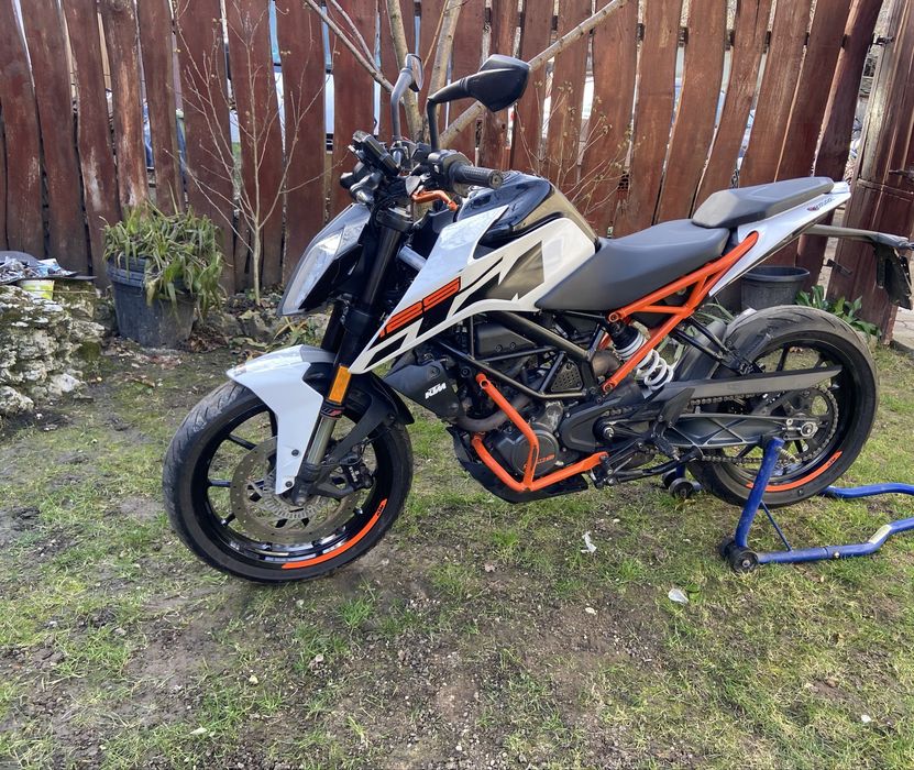 Vand Ktm duke 125 din 2018 {A1)