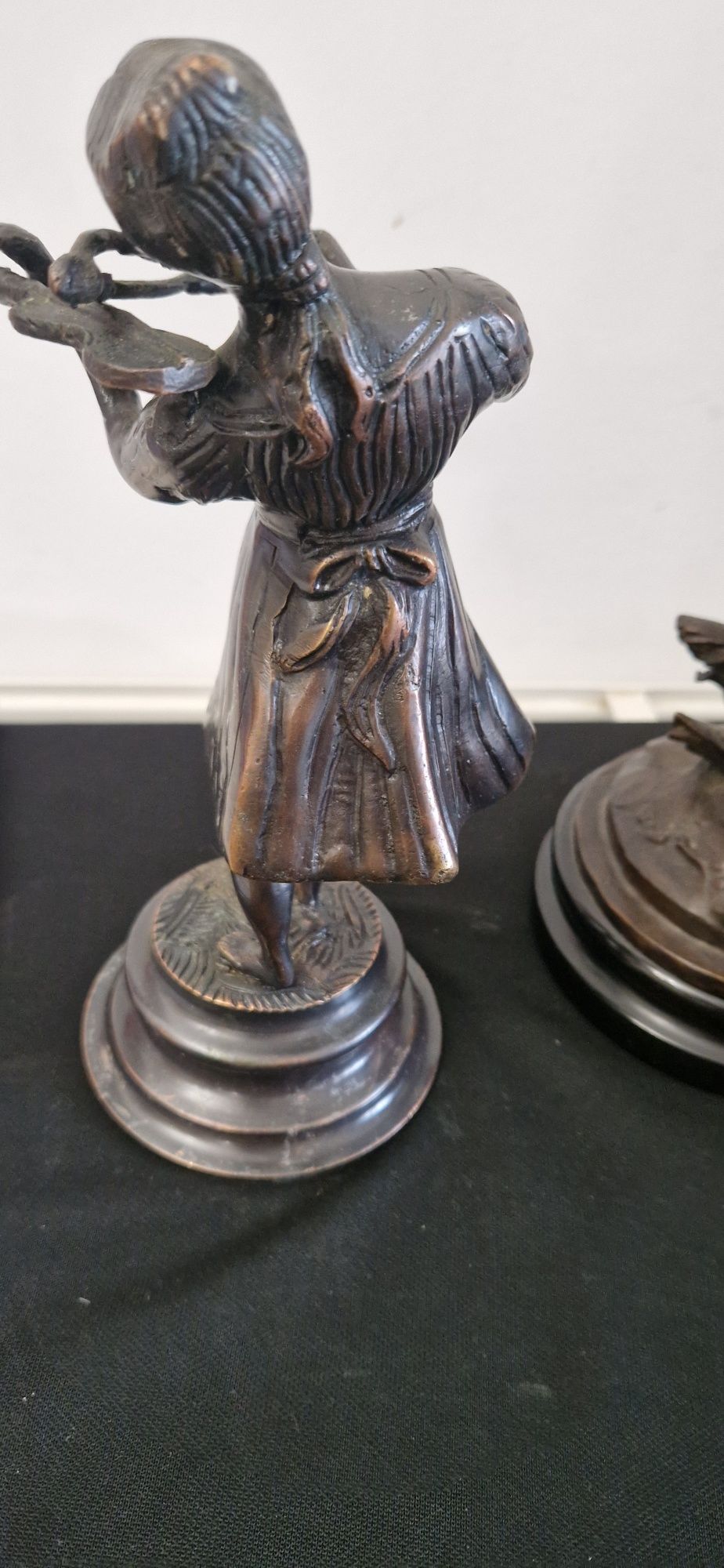 Statueta veche bronz