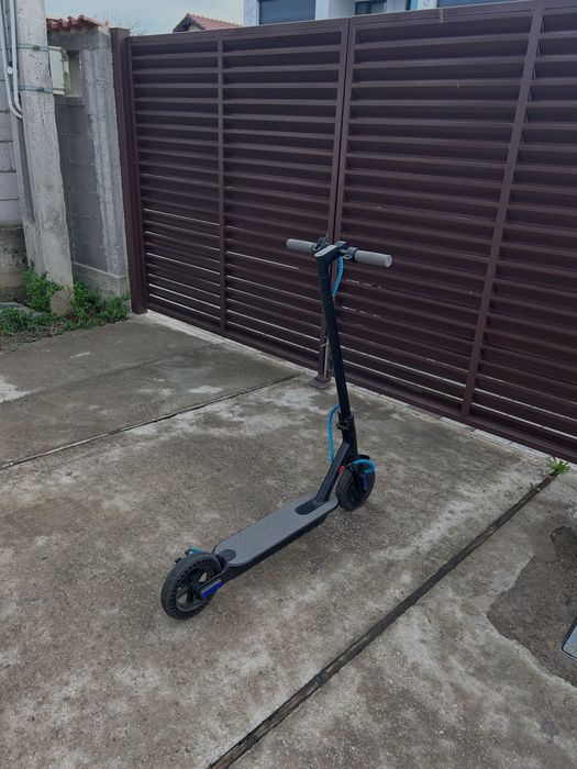 trotinetă electrică xiaomi m365 350W