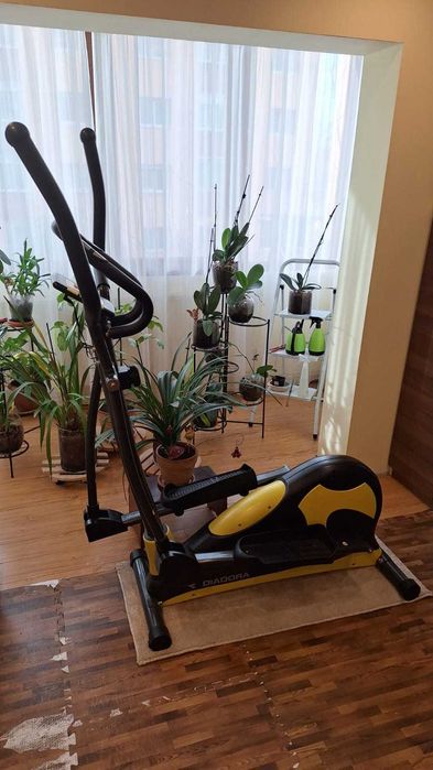 Vand bicicleta eliptica Diadora