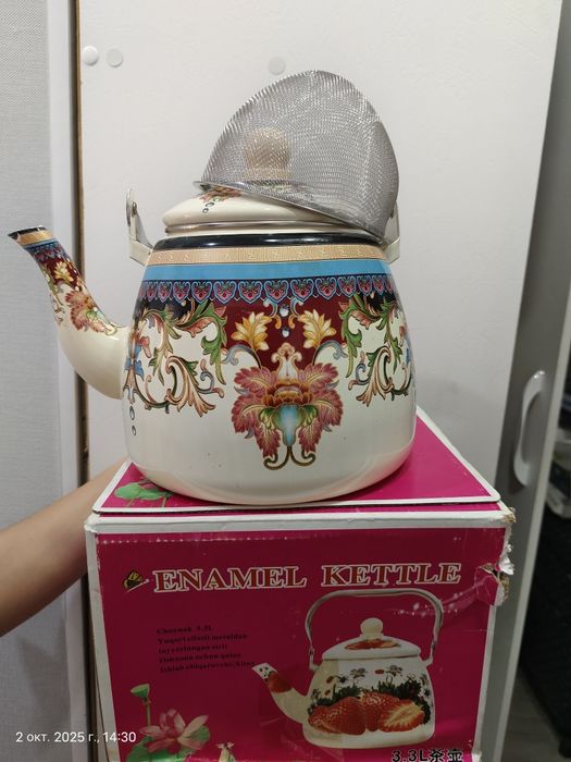 Продам чайник 3 л