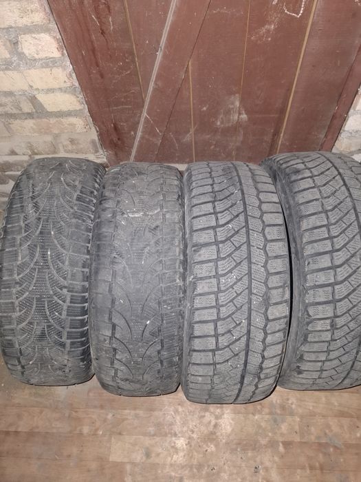 Продам шины зимние