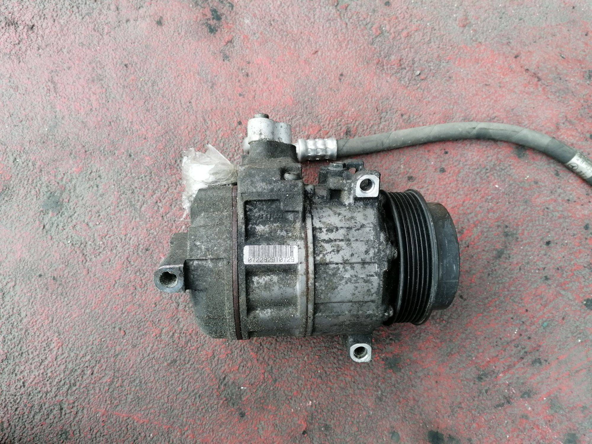 Compresor clima Mercedes c class w204,motor 2.2 cdi an2008