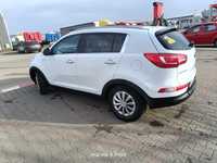 Kia Sportage an 2012 culoare alba