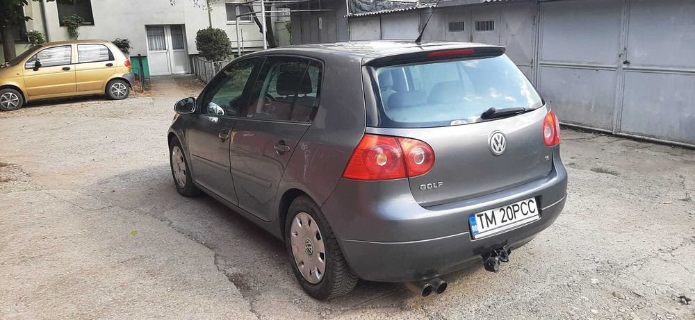 VW Golf 5 1.6 Benzina 102 Cp 2005 Inmatriculata Ro