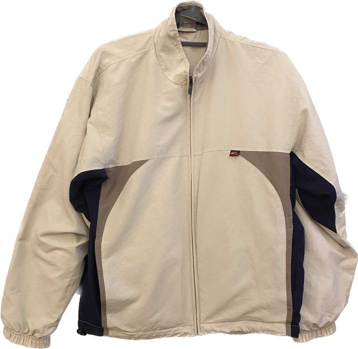 Geaca Nike Vintage(Carhartt, Ed Hardy, Evisu, True Religion)