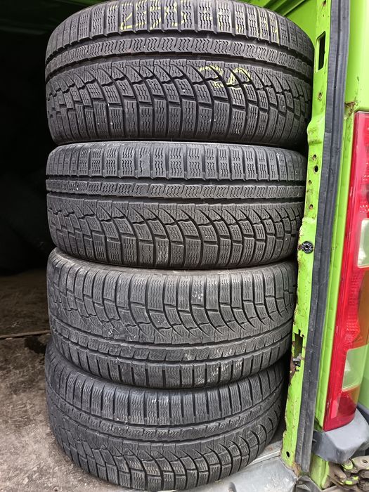 Anvelope MS iarna 235 40 19 nokian 2020 5.7-7mm