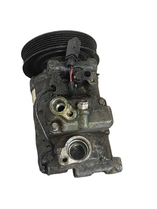Compresor  AC AUDI A6/S6 III Saloon 4F2, C6 2004 - 2011 8K0260805K