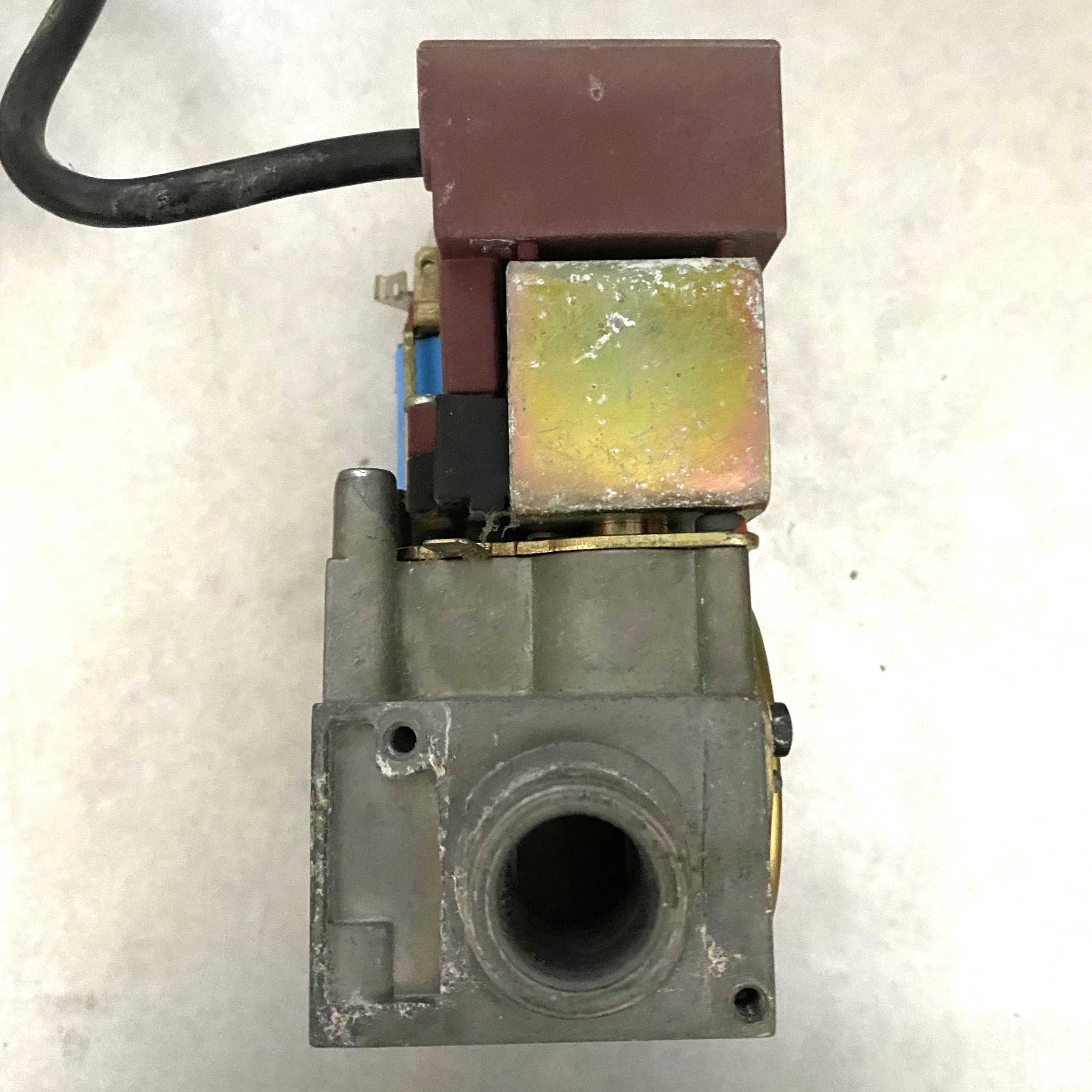 Vana de gaz Sigma 845 Centrala Ariston MicroTec  T2 23MFFI