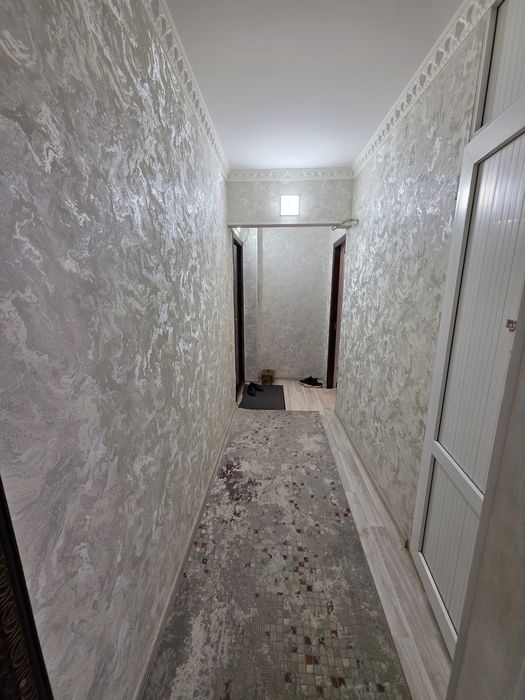 Центре 2х комнатная квартира 3 этаж Туркестанская Спутник