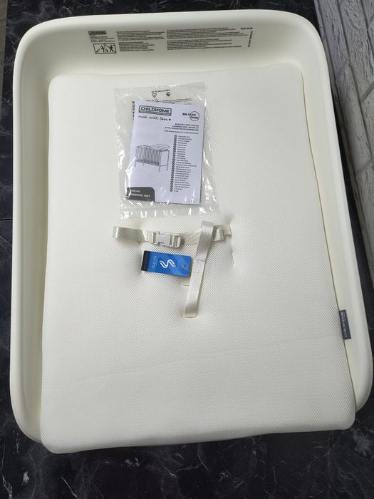 Masă înfășat cu saltea pentru pătuț - Childhome