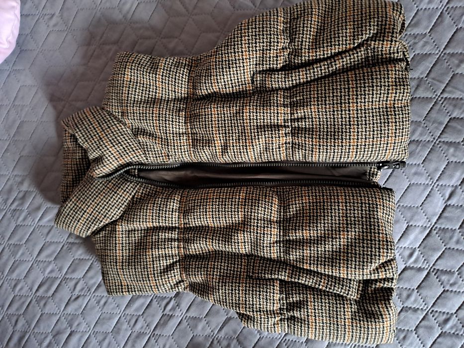 Vesta  H&M  mărimea S