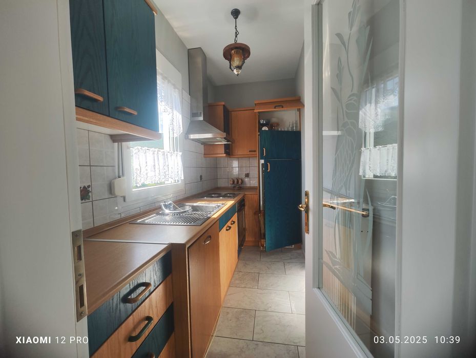 ПРОДАВА Самостоятелна къща в Кормиста , Серес