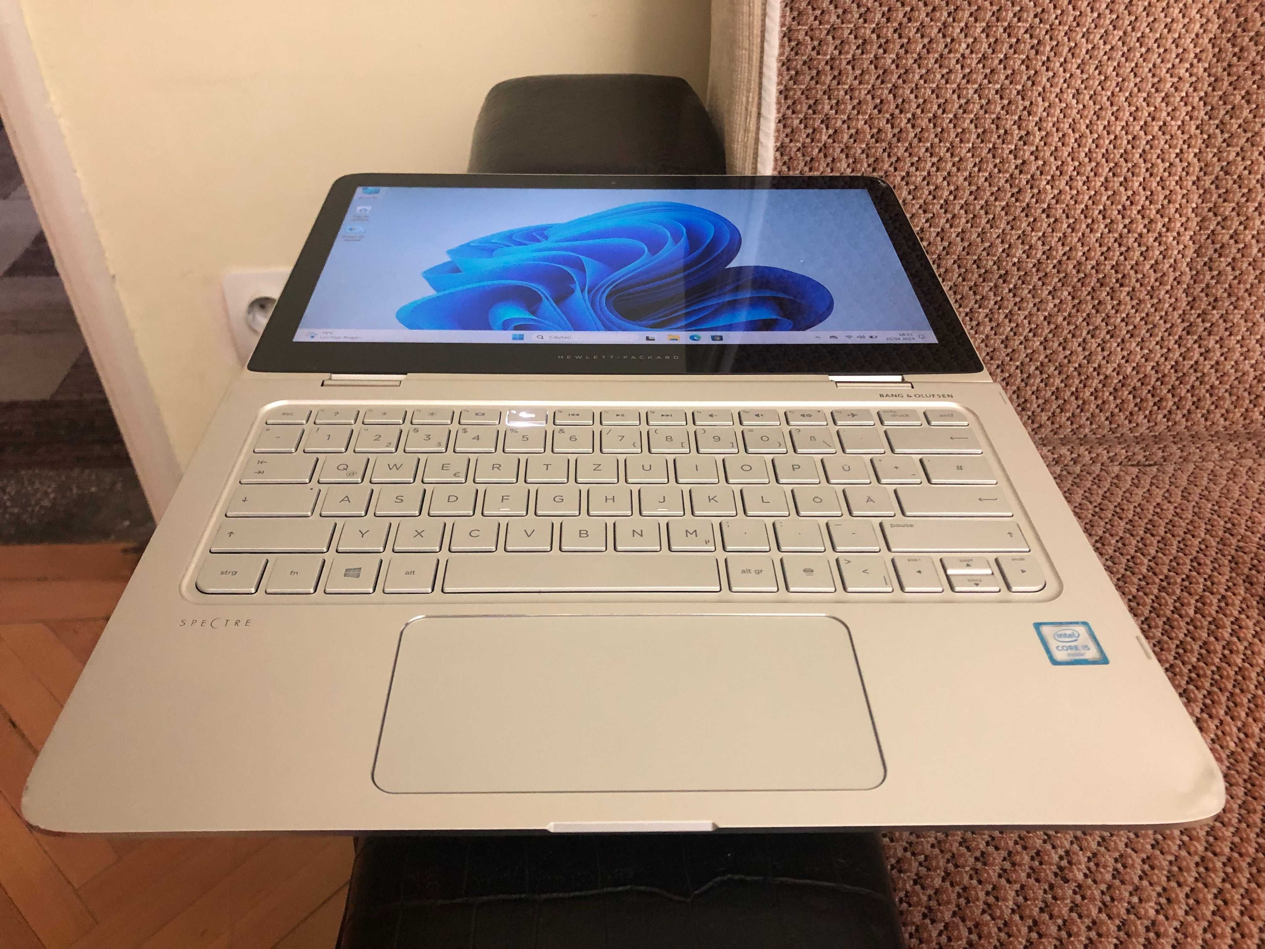 HP Spectre Pro X360 G2  i5 2,4GHz,13.3 FHD,Touchscreen 8GB, 256GB SSD