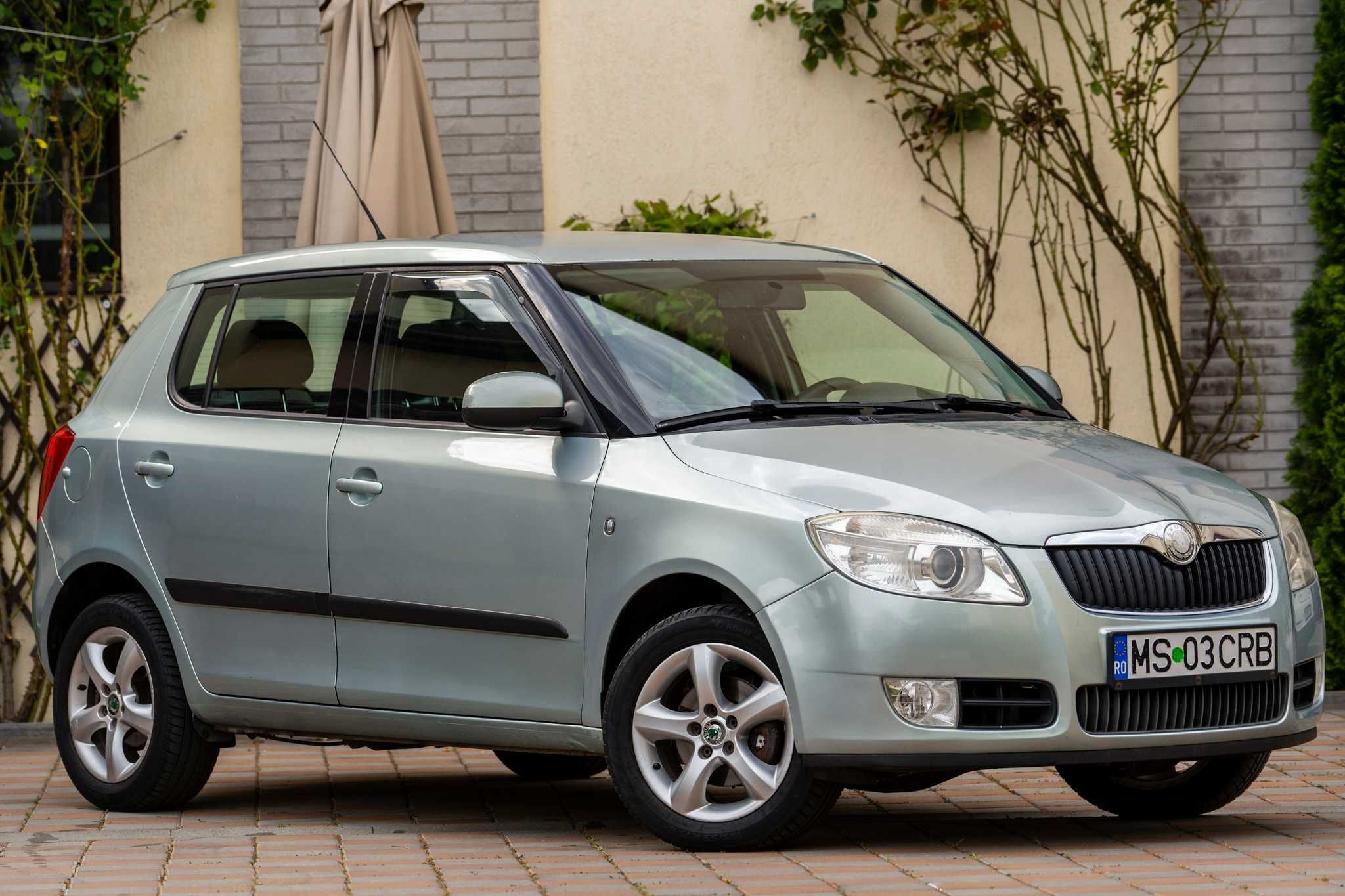 Skoda Fabia * 1.4 Benzina * Climatronic * Incalzire scaune * Senzori