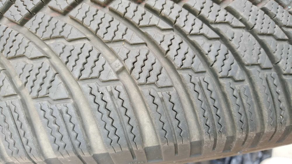 Vand set 4 anvelope de iarna Firestone WinterHawk 4 215/55R17 98V.
