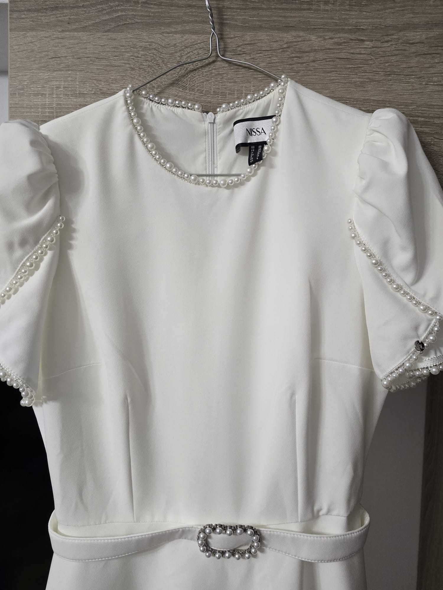 Rochie cu detalii tip perle -Nissa mărimea 40