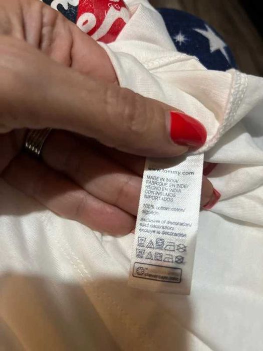 Tommy Hilfiger нова тениска с етикети