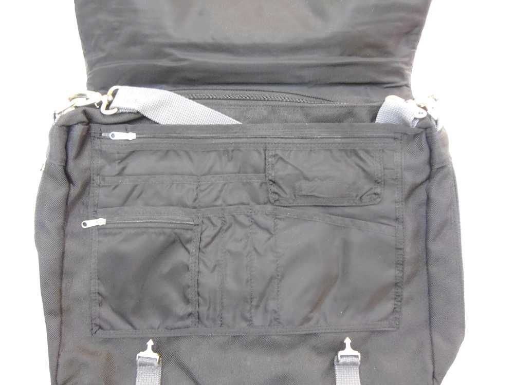 Нова оригинална чанта  Kia за бизнес или лаптоп до 15,6"