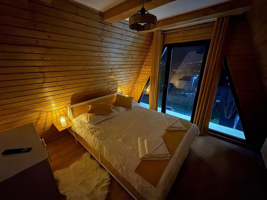 Cazare Cabana Tip-A 2/10 pers ciubăr/foisor