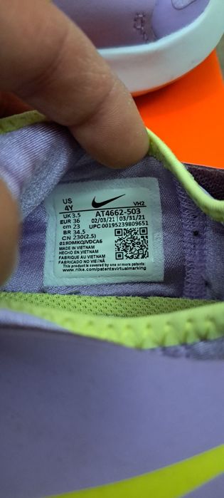 Vând adidasi Nike nr 36