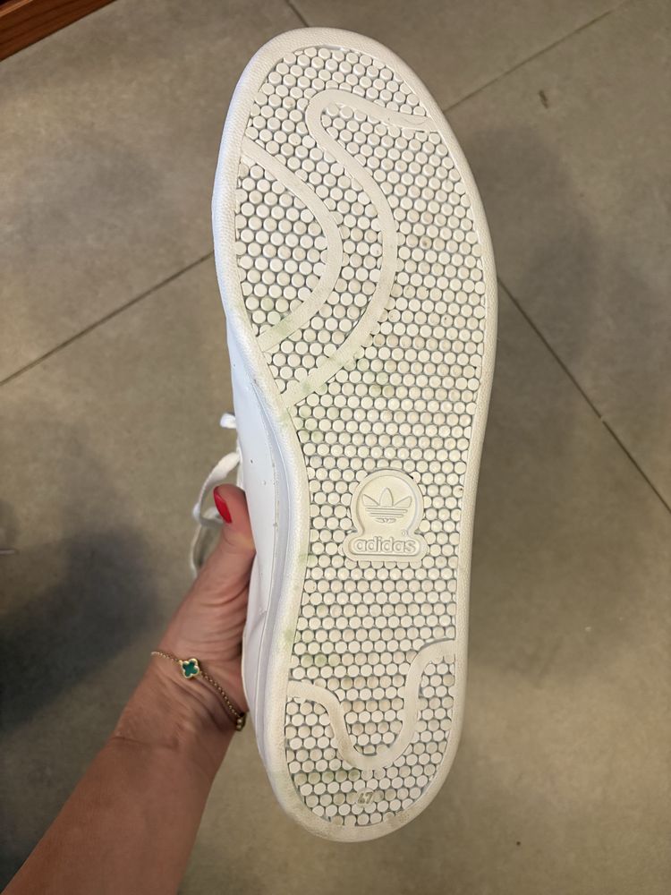 Маратонки Adidas 47