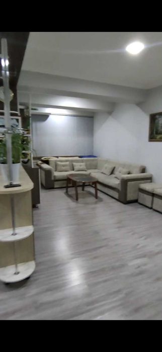 Ж.К Баураум 3 хона барча жихозлари билан